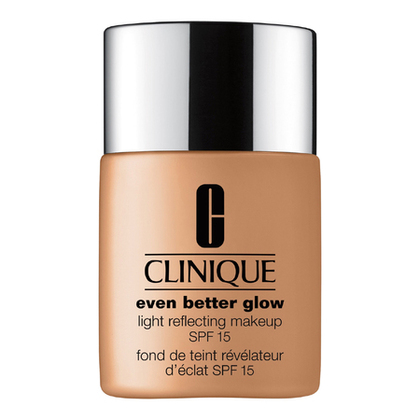  Clinique EVEN BETTER GLOW™ Fond de Teint Révélateur d’éclat SPF 15  1 of 3 