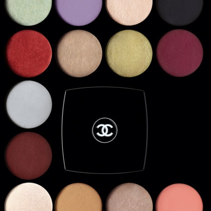  CHANEL OMBRES ESSENTIELLE Ombre à paupières longue tenue multi-usage  1 of 4 