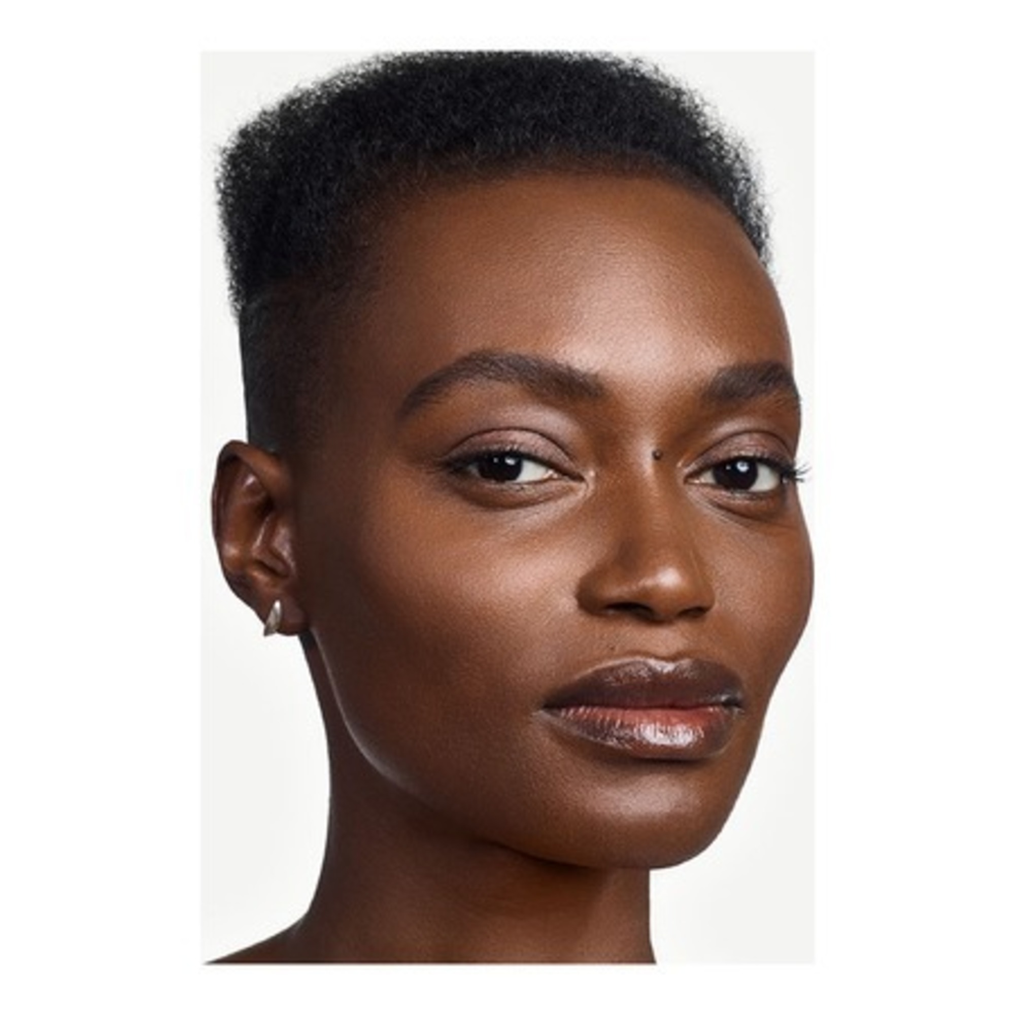 Even Better™ Fond de Teint Eclat Correction Teint SPF 15