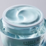 30ML Estée Lauder DAYWEAR Crème hydratation 24h multi-protection spf 15 2 of 4 Crème hydratation 24h multi-protection spf 15