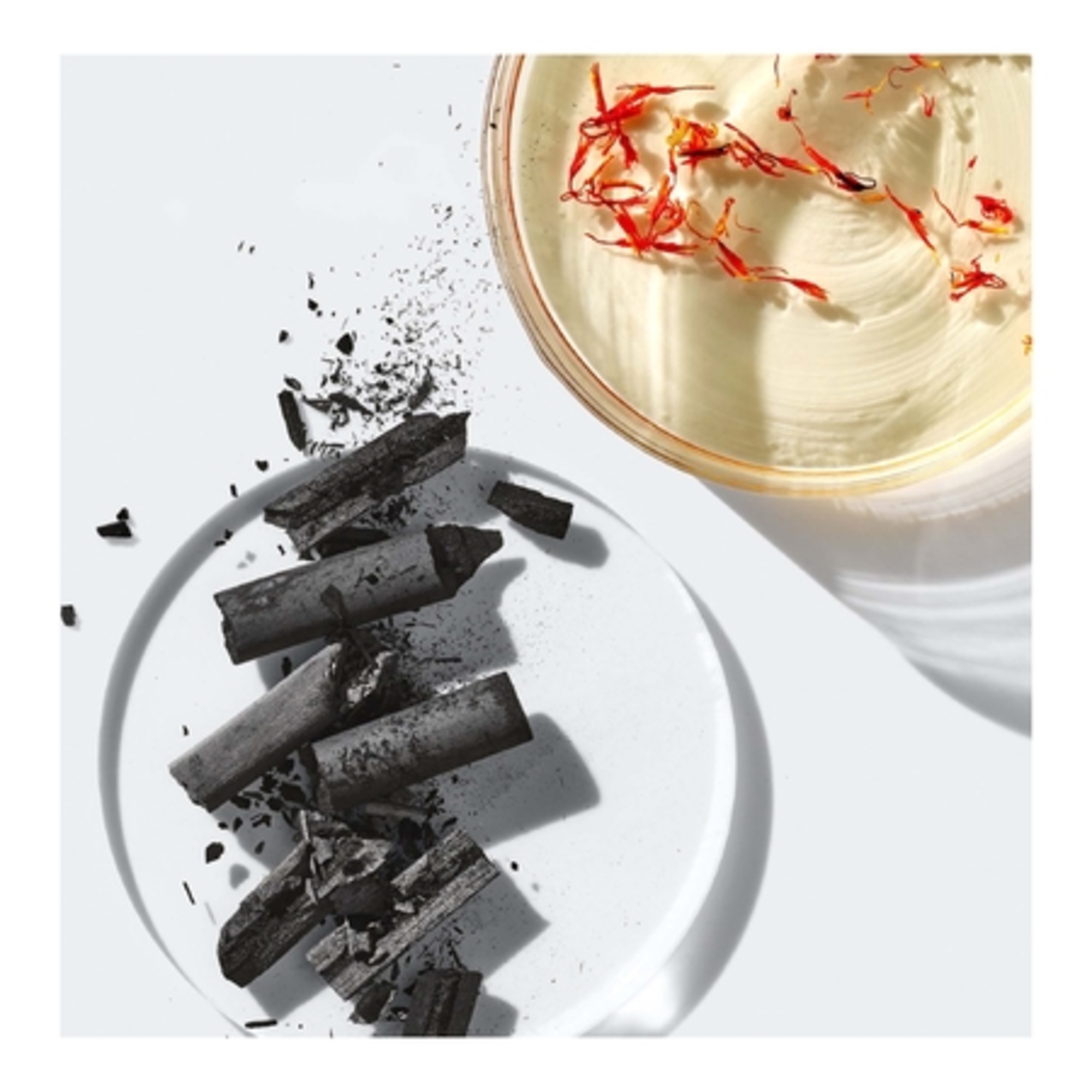 Baume démaquillant au charbon peaux mixtes à grasses