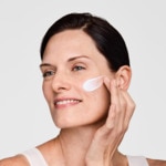 30ML Estée Lauder DAYWEAR Crème hydratation 24h multi-protection spf 15 3 of 4 Crème hydratation 24h multi-protection spf 15