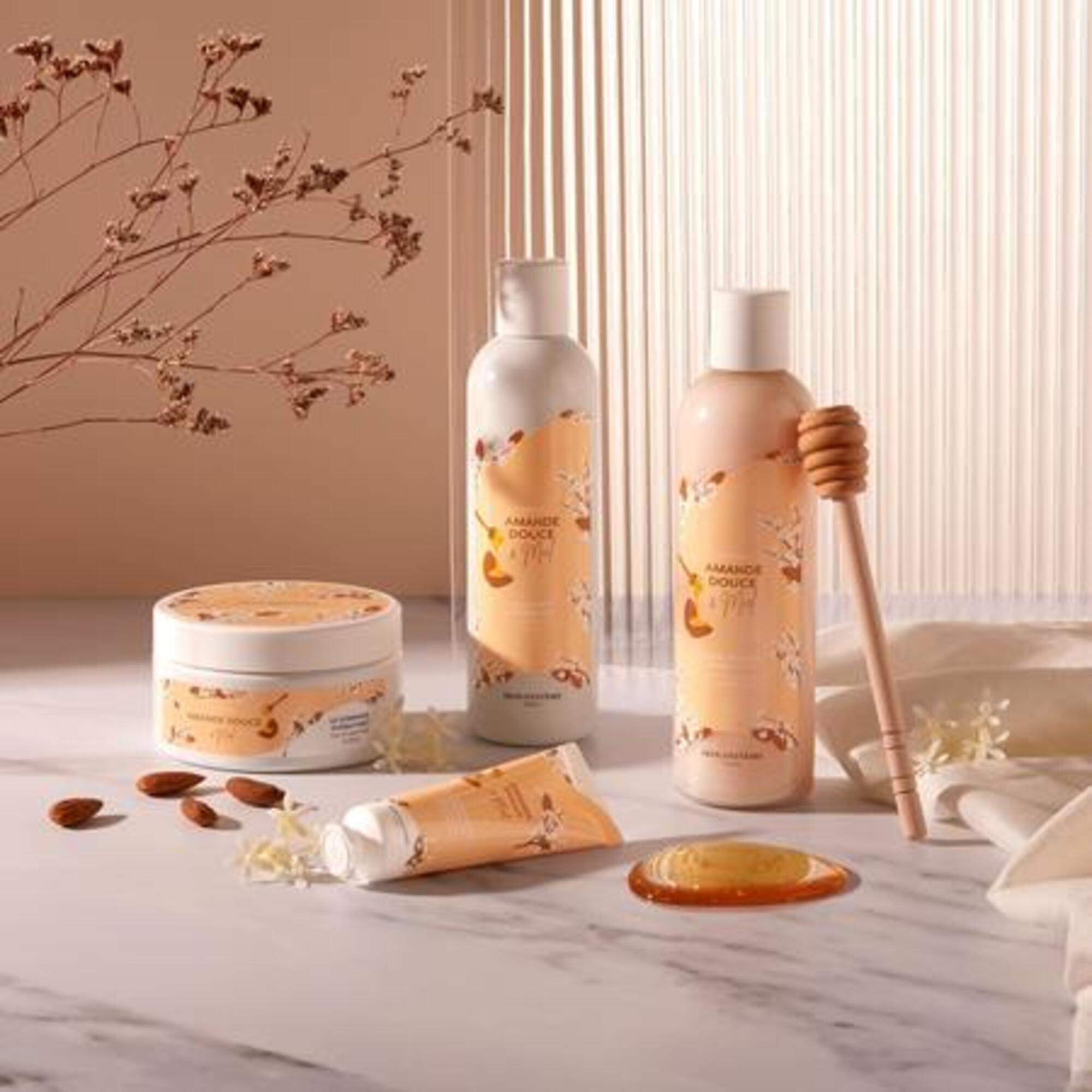 Lait corps hydratant 24h amande douce & miel