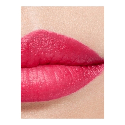 Le rouge velours lumineux