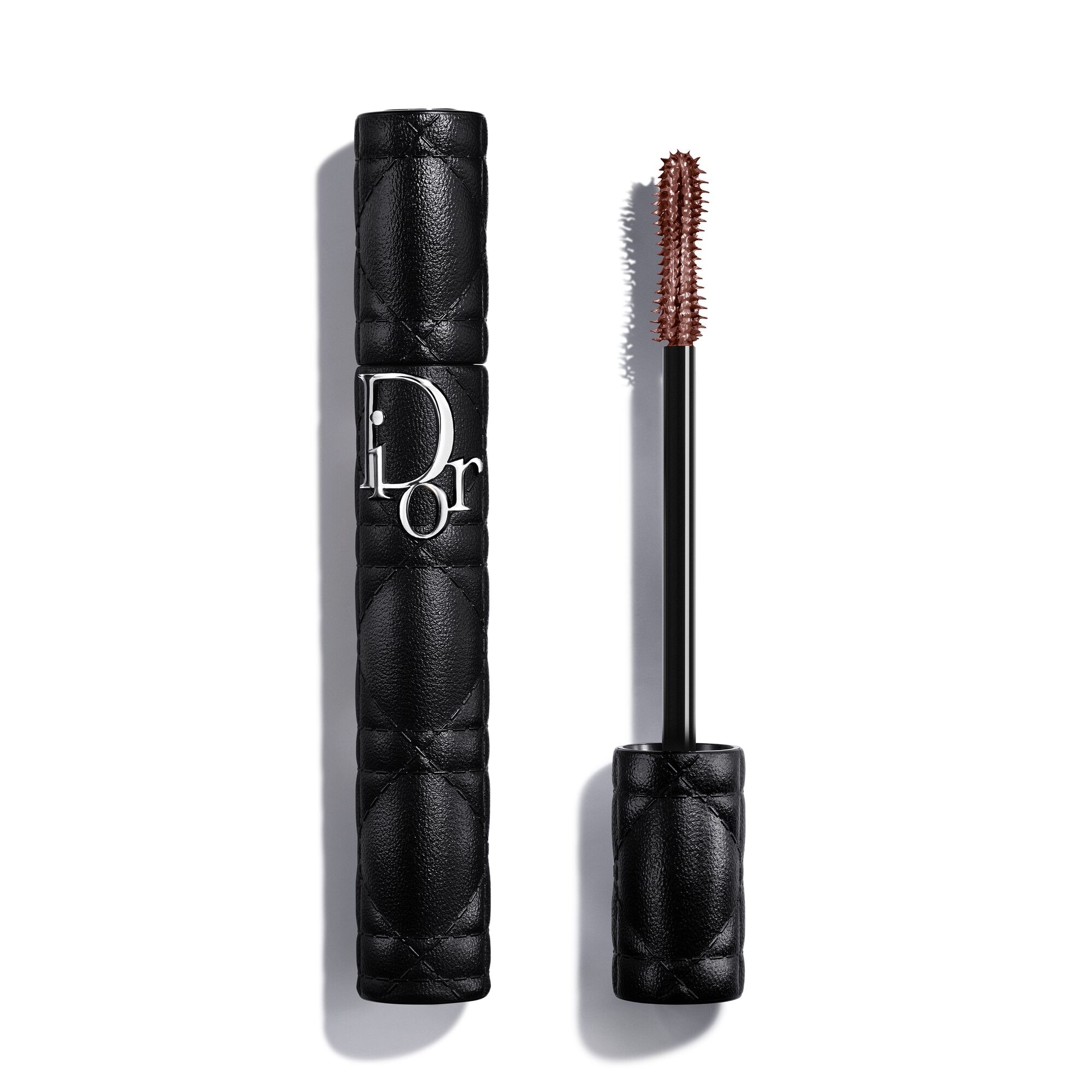 Diorshow Overvolume - Mascara Volume Extrême Et Définition Cil-à-cil - Tenue 24 H