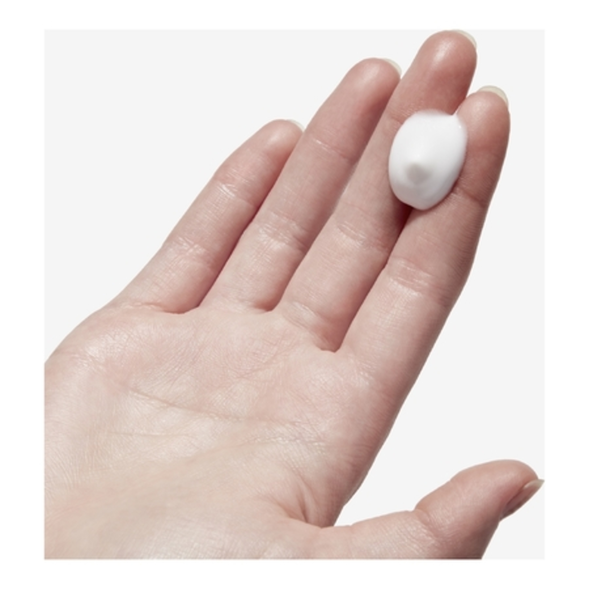 Crème fluide très hydratante peaux normales à sèches