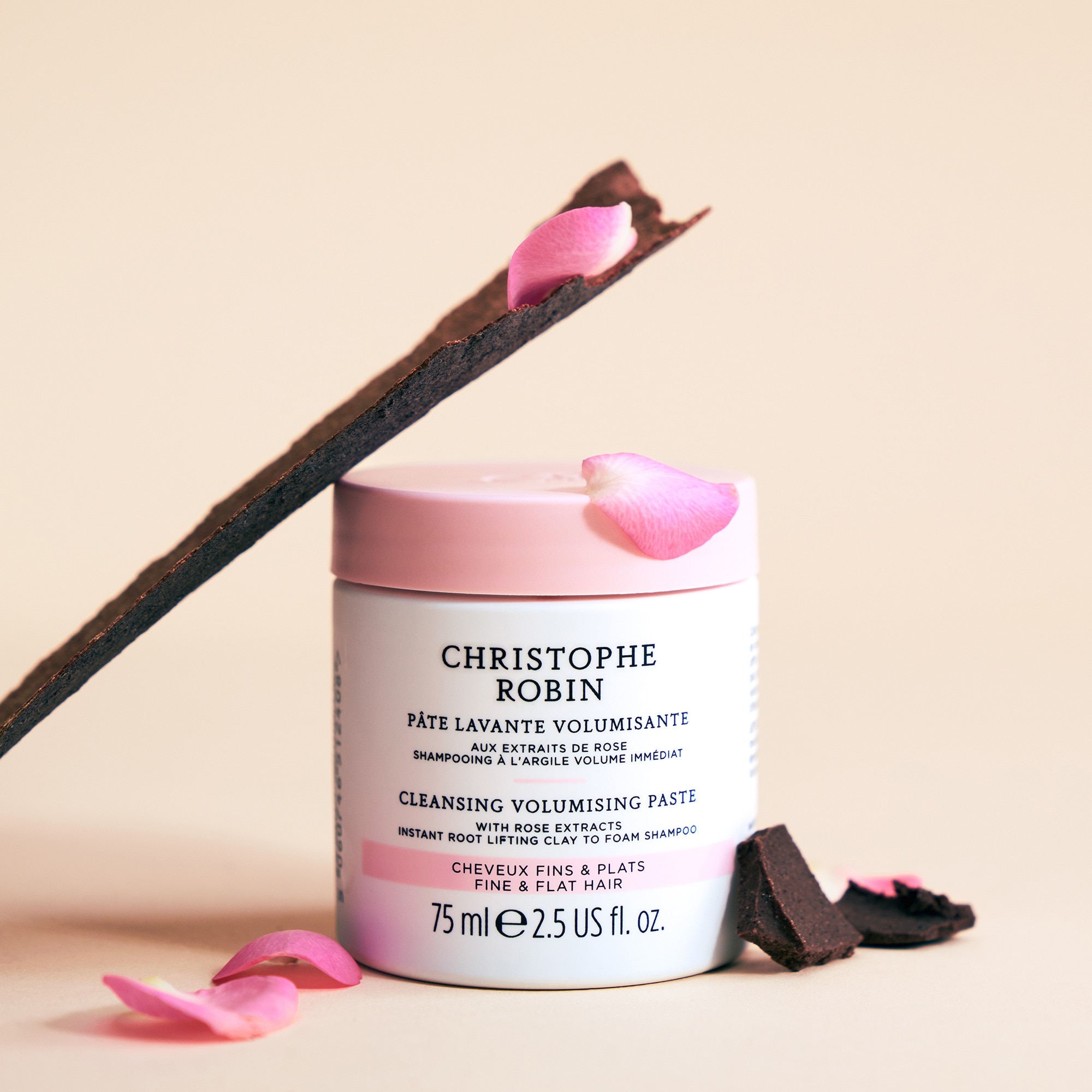 Pâte lavante volumisante aux extraits de rose