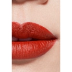  CHANEL ROUGE ALLURE VELVET Le rouge velours lumineux  4 of 4 Le rouge velours lumineux