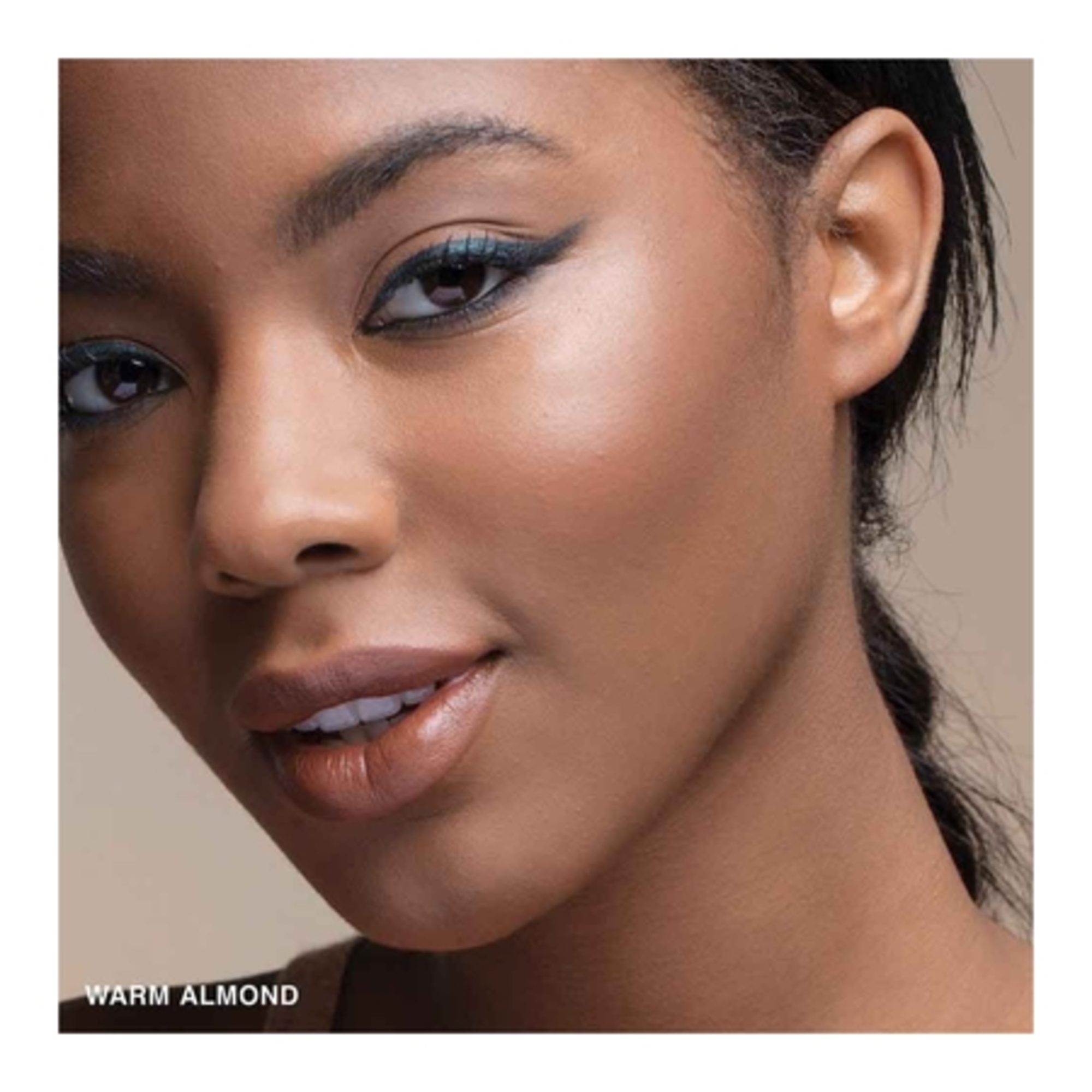 Fond de teint stick hydratant multi-usage