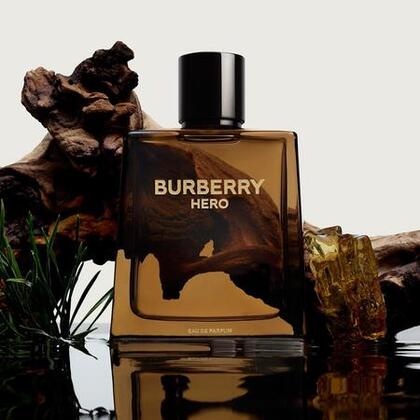 200ML BURBERRY BURBERRY HERO Eau de parfum recharge  1 of 4 