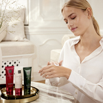 100G RITUALS THE RITUAL OF AYURVEDA Crème pour les mains  2 of 4 Crème pour les mains