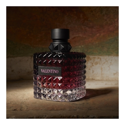 30ML Valentino Born In Roma Intense Donna Eau de Parfum Intense Florale Ambrée Pour Elle  1 of 4 