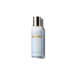 200ML La Mer LES NETTOYANTS ET TONIQUES L'eau micellaire rafraîchissante  1 of 2 L'eau micellaire rafraîchissante