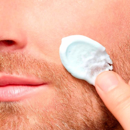 Gel moussant rasage idéal