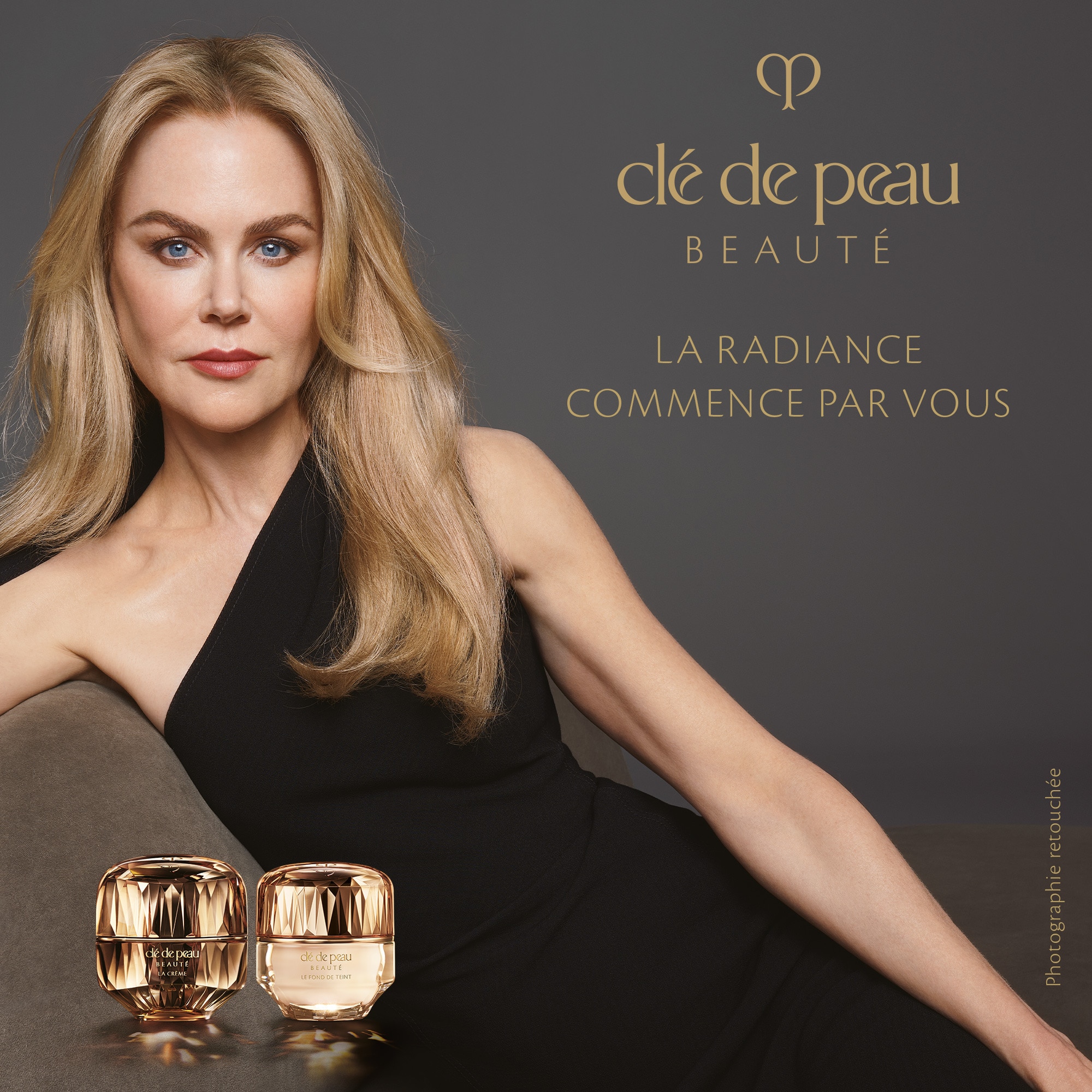  CLÉ DE PEAU BEAUTÉ TEINT Le fond de teint spf25  1 of 4 