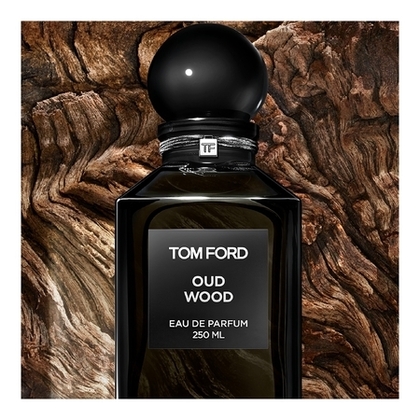 150mL Tom Ford OUD WOOD Vaporisateur pour le Corps  1 of 3 