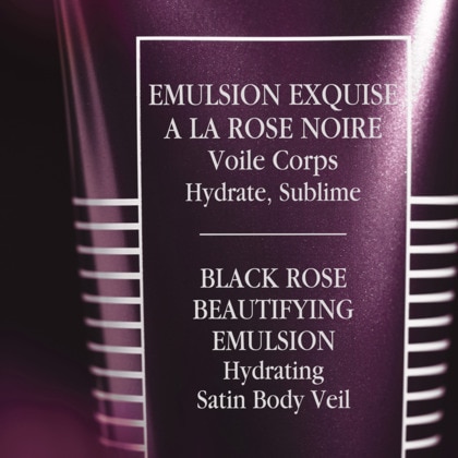 Emulsion exquise à la rose noire