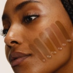  Armani LUMINOUS SILK FOUNDATION Fond de teint soyeux lumineux  4 of 4 Fond de teint soyeux lumineux