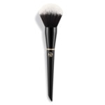 Marionnaud 1984 ACCESSOIRES Le pinceau poudre - n°05 1 of 4 Le pinceau poudre - n°05