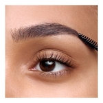  CLÉ DE PEAU BEAUTÉ SOURCILS Gel sourcils  3 of 4 Gel sourcils