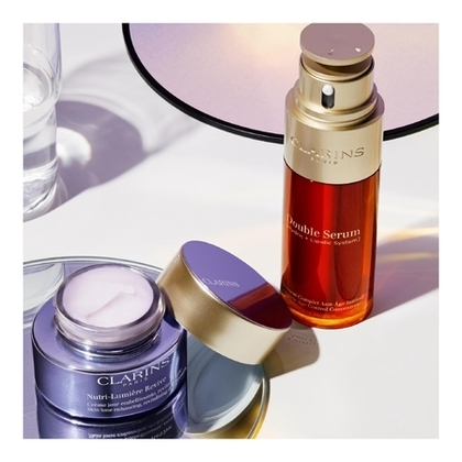 50mL Clarins NUTRI-LUMIÈRE REVIVE Crème Jour embellissante revitalisante soin anti-âge 60+  1 of 4 