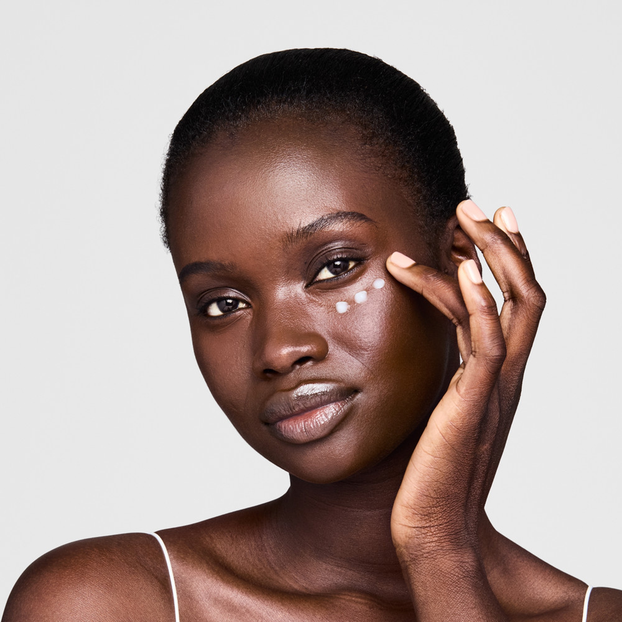 Gel-crème contour des yeux rafraîchissant anti-oxydant et hydratant