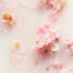  RITUALS THE RITUAL OF SAKURA Coffret corps & bain - médium  3 of 4 Coffret corps & bain - médium