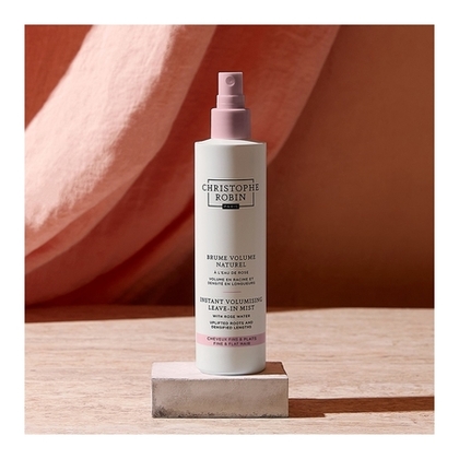 Brume volumisante instantanée à l'eau de rose