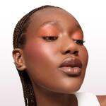  Lancôme IDÔLE TINT Ombre à paupières liquide multi-usage  4 of 4 Ombre à paupières liquide multi-usage