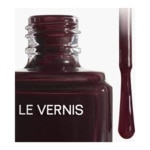 CHANEL LE VERNIS Couleur et brillance longue tenue 2 of 4 Couleur et brillance longue tenue