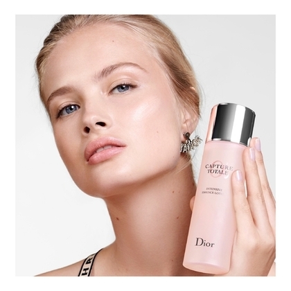 150mL DIOR CAPTURE TOTALE Intensive essence lotion- lotion visage  1 of 4 