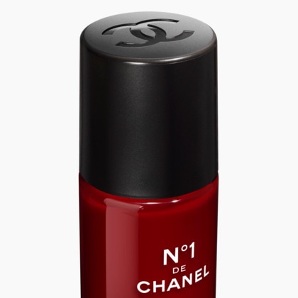 15ML CHANEL N°1 DE CHANEL Sérum yeux revitalisant  1 of 4 