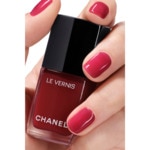 CHANEL LE VERNIS Couleur et brillance longue tenue 4 of 5 Couleur et brillance longue tenue