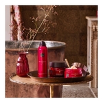 200ml RITUALS THE RITUAL OF AYURVEDA Gel douche moussant rose indien & amande douce  3 of 3 Gel douche moussant rose indien & amande douce