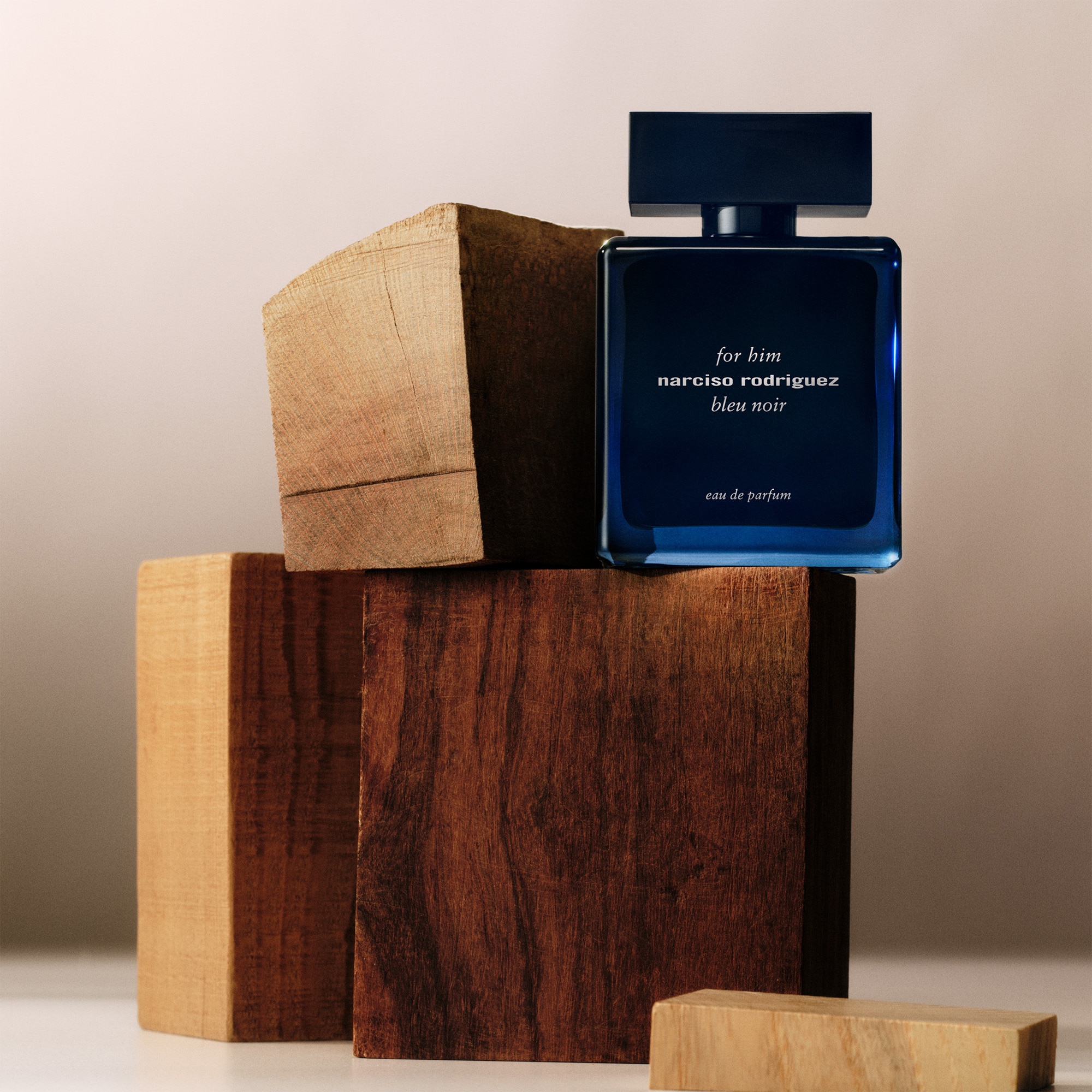 100ML Narciso Rodriguez FOR HIM BLEU NOIR Eau de parfum  1 of 4 