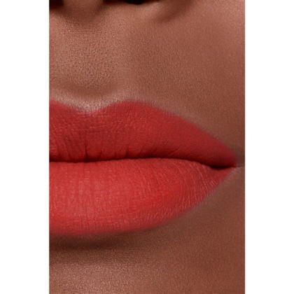 Le rouge liquide mat intense ultra tenue