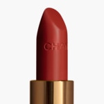 CHANEL ROUGE COCO Le rouge satiné soin hydratant et lissant longue tenue 2 of 4 Le rouge satiné soin hydratant et lissant longue tenue