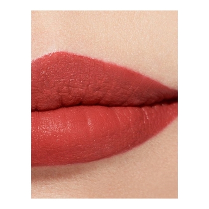 Le rouge velours lumineux