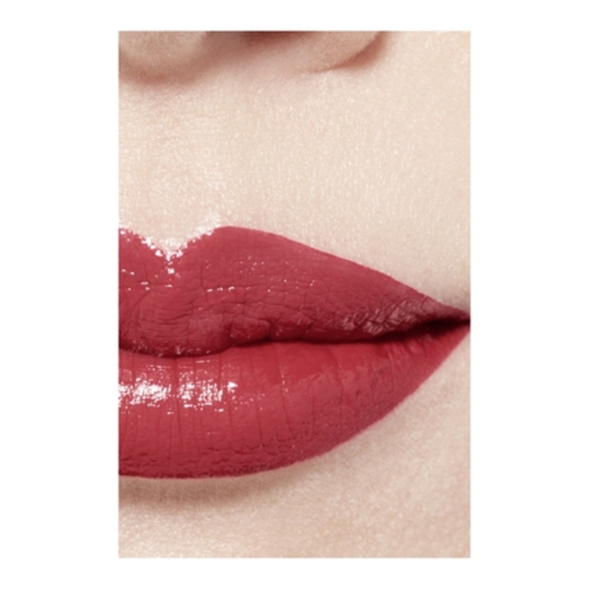 Le rouge liquide brillant longue tenue