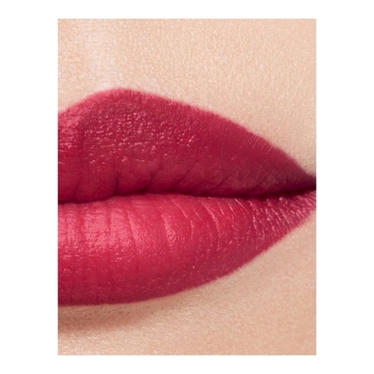 Le rouge velours lumineux