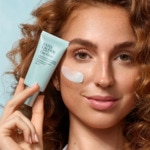 50ml Estée Lauder DAYWEAR SOIN TEINTÉ Soin teinté anti-oxydant multi-protection spf15 4 of 4 Soin teinté anti-oxydant multi-protection spf15