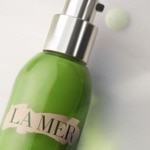 30ML La Mer LES SÉRUMS Le sérum hydratant revitalisant 4 of 4 Le sérum hydratant revitalisant
