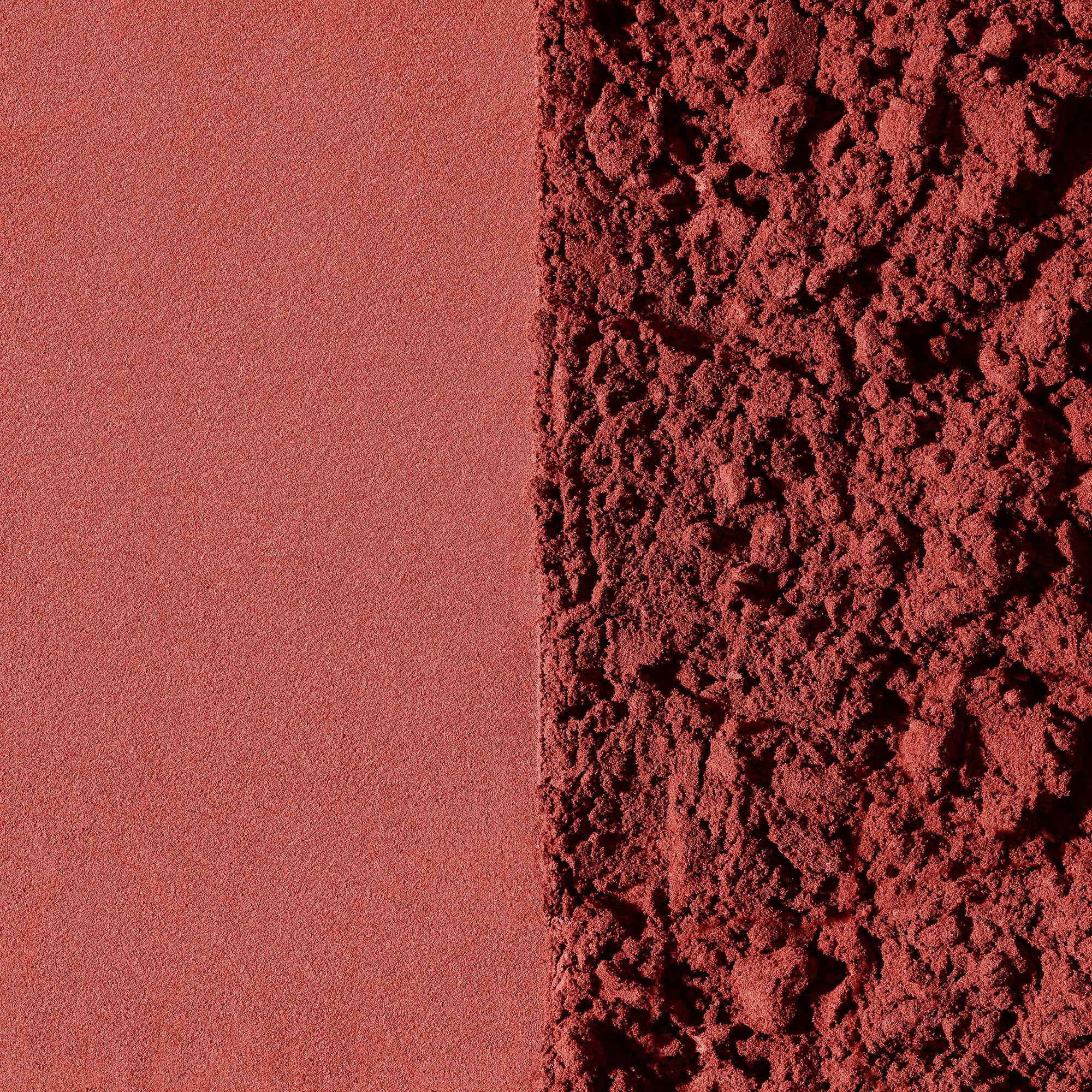  BY TERRY TEA TO TAN Blush poudre hydratant et infusé de soins  1 of 4 