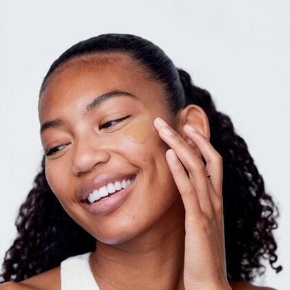  Fond de teint liquide anti-imperfections