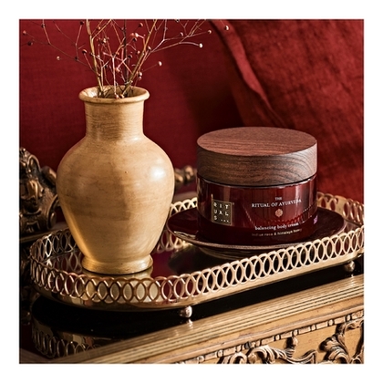 220ml RITUALS THE RITUAL OF AYURVEDA Crème pour le corps  1 of 4 