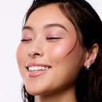 WONDERSKIN IYKYK EYESHADOW STICK Ombre à paupières  2 of 4 Ombre à paupières