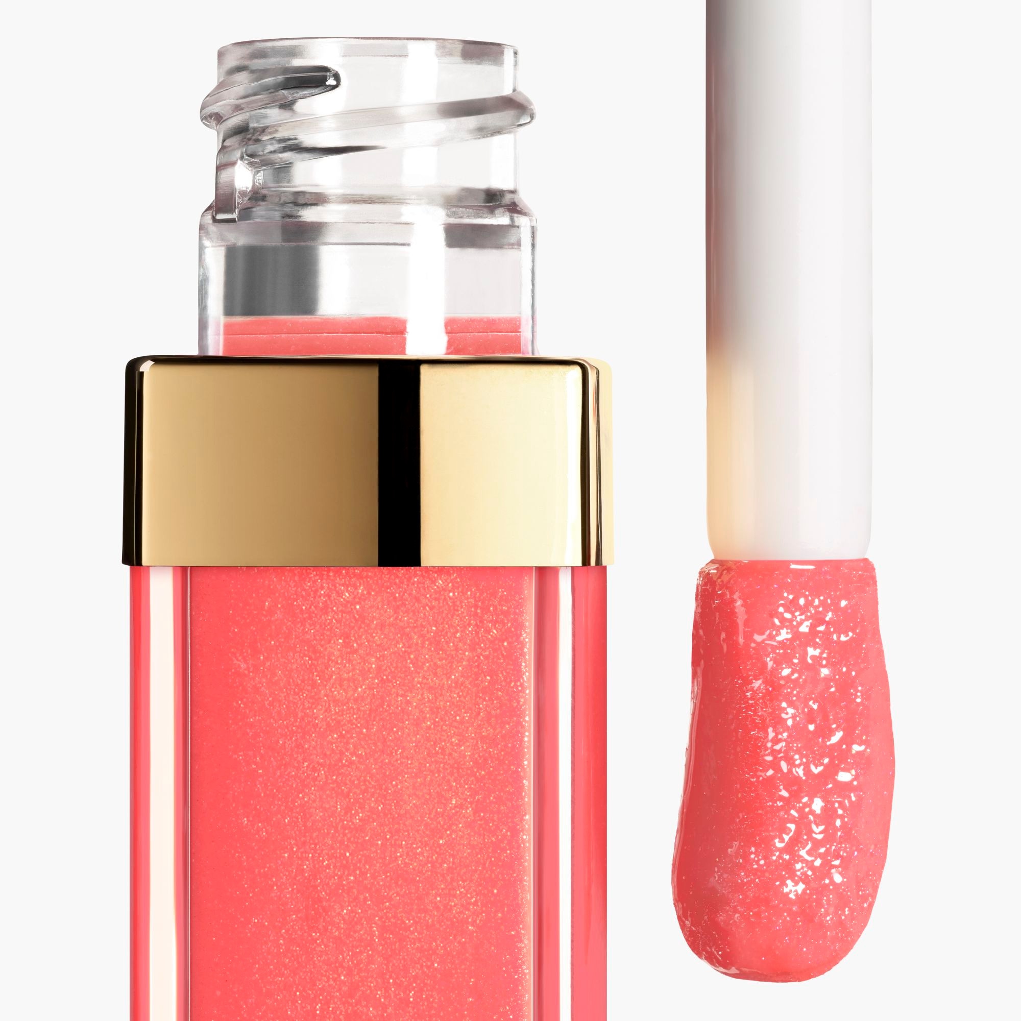  CHANEL ROUGE COCO Hydra gloss haute brillance hydratant et lissant  2 of 4 Hydra gloss haute brillance hydratant et lissant