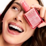 30ml Nuxe PRODIGIEUSE HYALU BOOST Le concentré illuminateur 3 of 5 Le concentré illuminateur