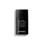  CHANEL ULTRA LE TEINT VELVET Teint effet flouteur fini mat velours  1 of 4 Teint effet flouteur fini mat velours