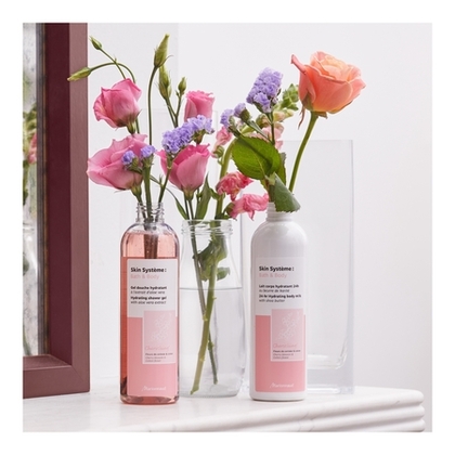 250ML MARIONNAUD SKIN SYSTÈME : BATH & BODY Lait corps hydratant 24h Fleurs de cerisier & coton  1 of 4 